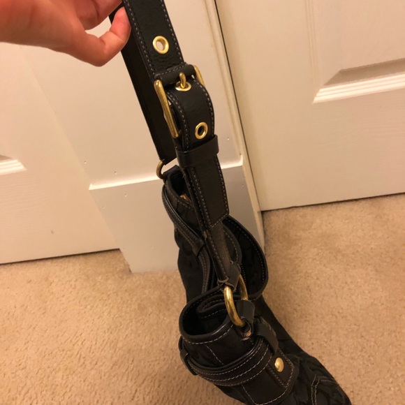 Black Coach Purse - Picture 3 of 5